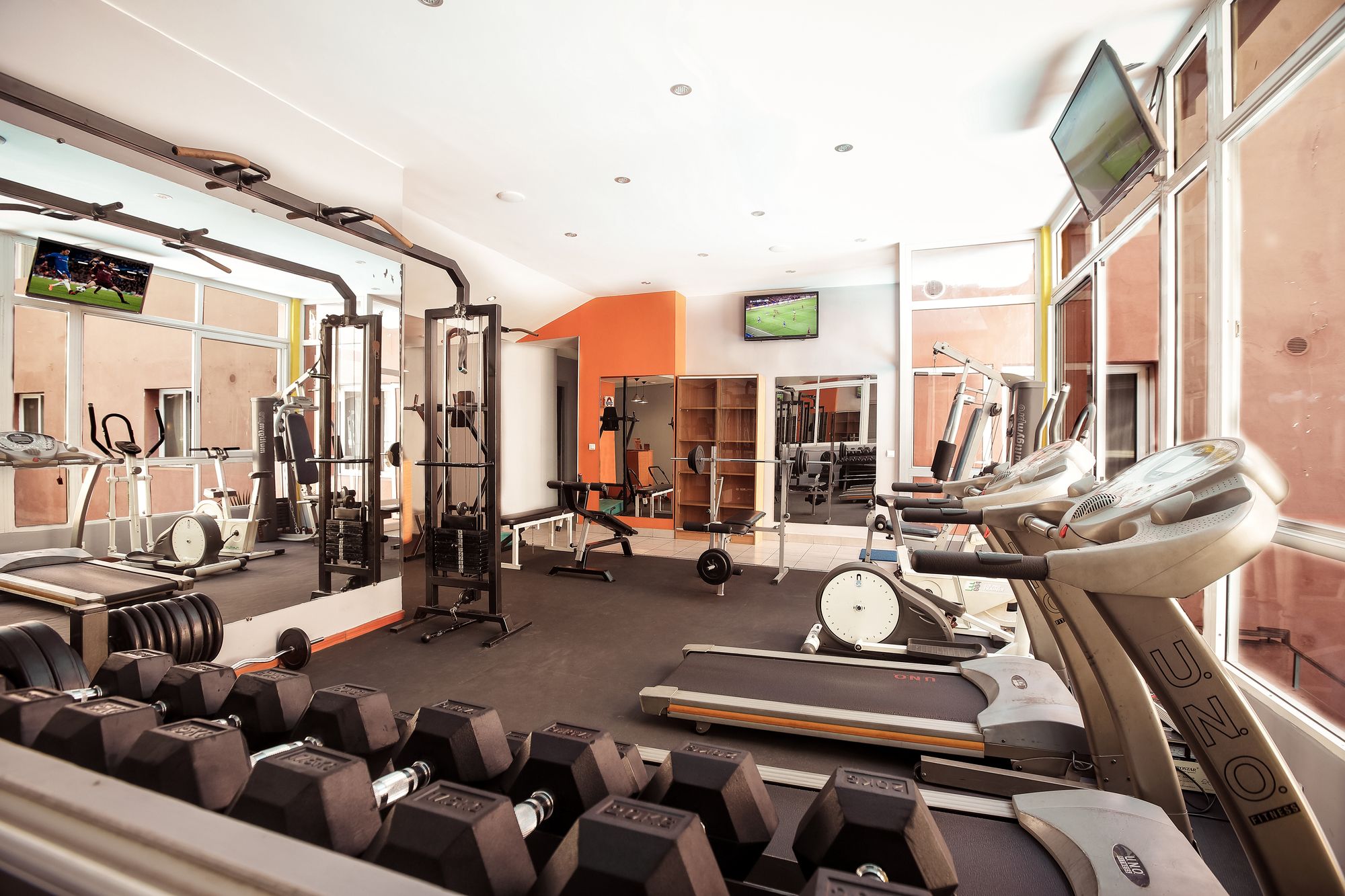 Le Grand Mellis Hôtel & Spa (ل گرند ملیس هôتل و اسپا) 