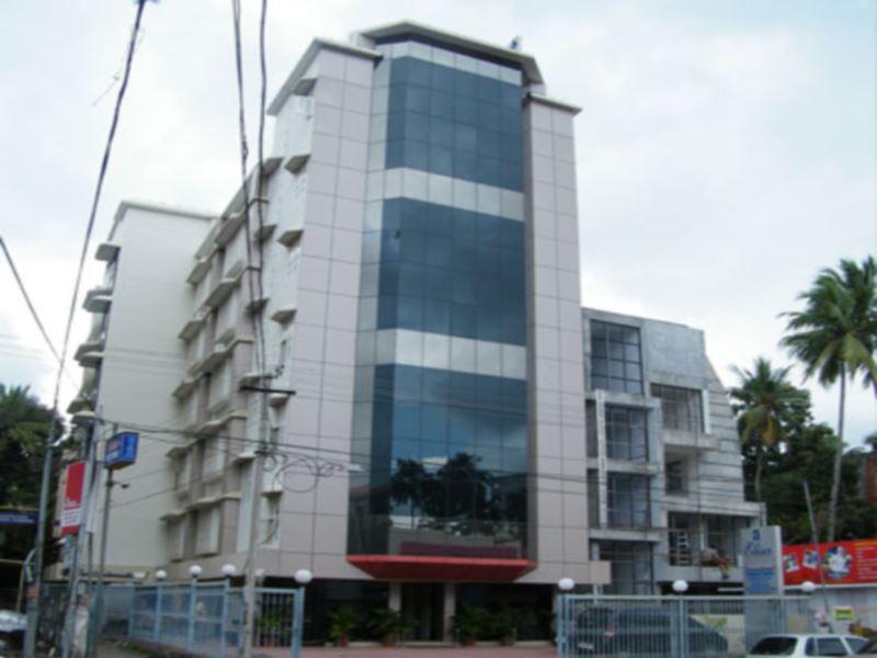 Elisa International 