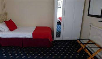 The Beaufort Hotel 