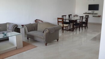 Pali Residency Noida Hotel Interior