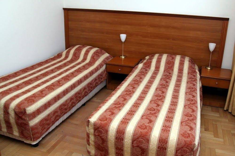 Dunav Apartment House 