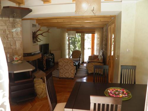 Chalet Villa Radulovic 