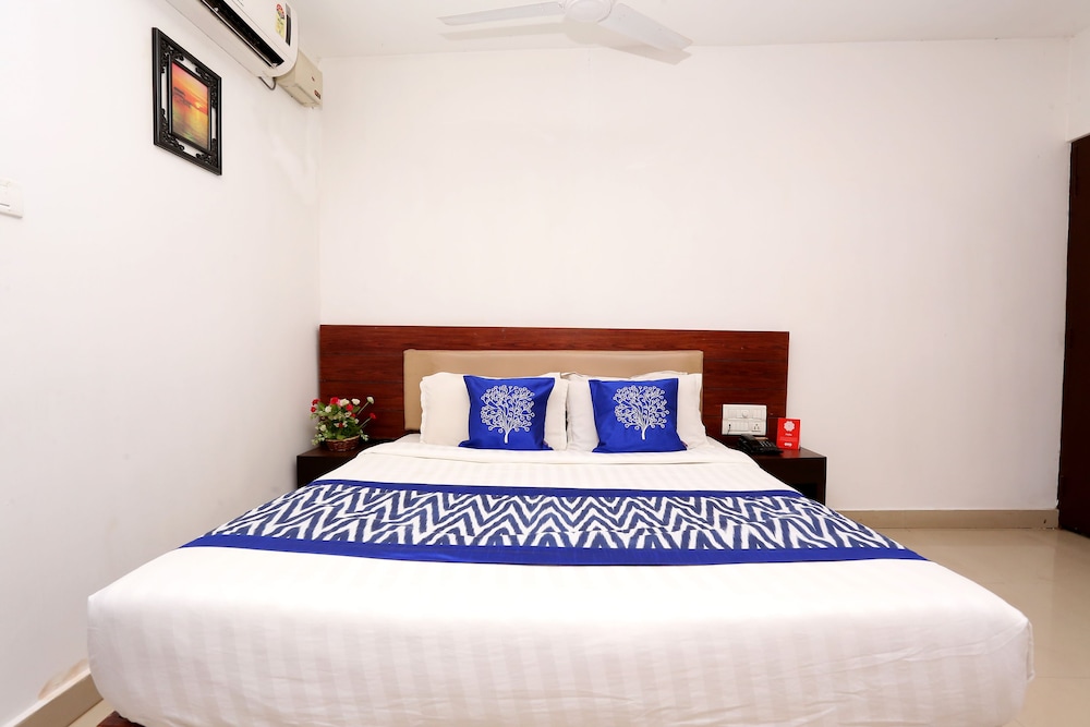 Oyo 9417 Seaside Residency Guestroom