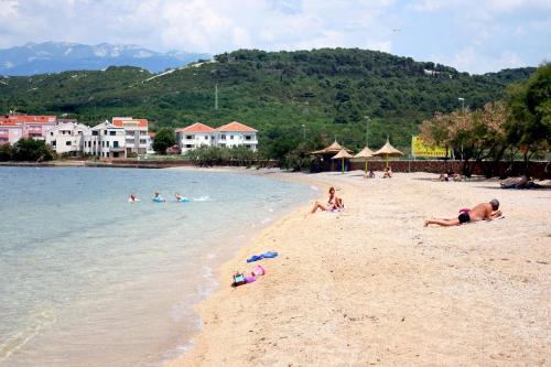 Apartment Stara Novalja 4106c 