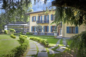 Hotel Villa Beccaris (هتل ویلا بككاریس) Garden