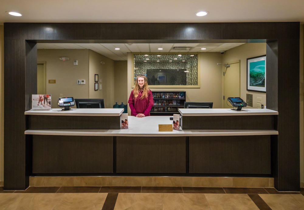 Candlewood Suites Fairbanks an IHG Hotel - photo 3