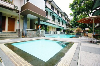 Villa the kynon indonesia