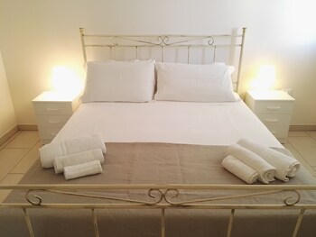 Apulia Tourist Mancaversa Guestroom