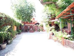 Siddhi Vinayak Haveli Hotel 