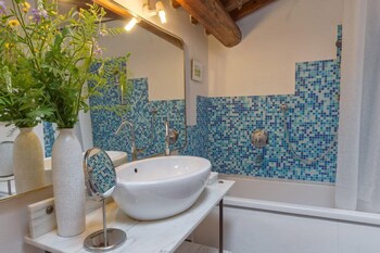 Le Scalette Bathroom