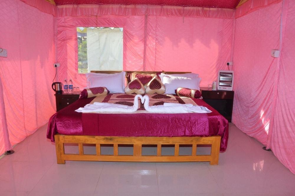 Jungle Eco Resort 