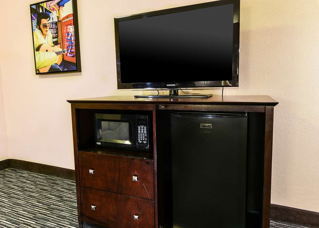 Best Western Mccarran Inn Guest Room Amenities