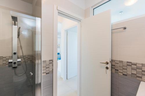 Triton Sea View Villa 
