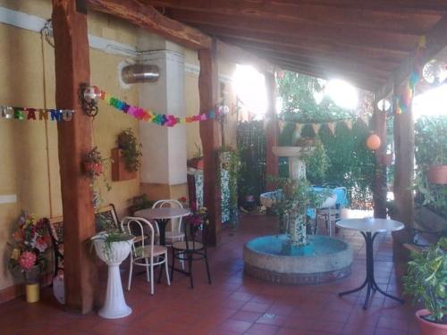 La Lucciola Albergo Ristorante (لا لوكسیولا آلبرگو ریستورانت) 