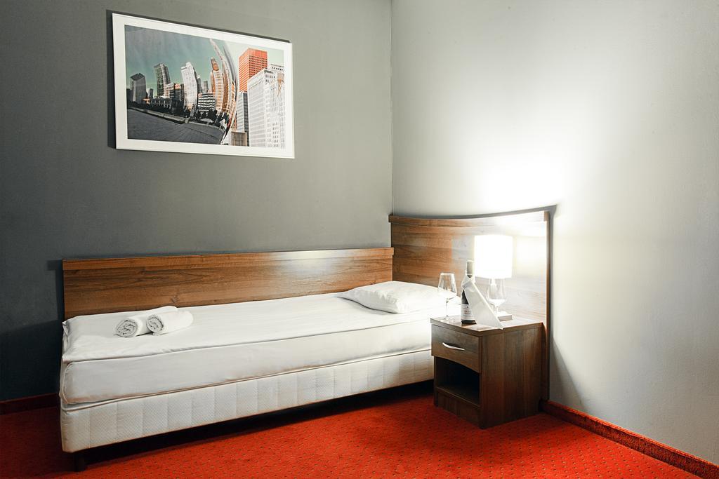 M Hotel 