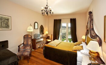 Hotel Santa Coloma Del Camino Guestroom