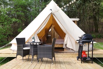 Glampotel Bere Regis Guestroom