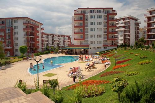 Marina And Panorama Fort Apartments 