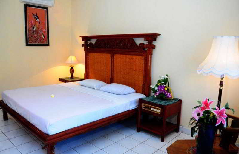 The Rishi Candidasa Beach Room