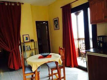 Finca Santa Catalina Guestroom 