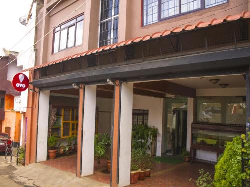 Oyo 3217 Kurinji Residency 