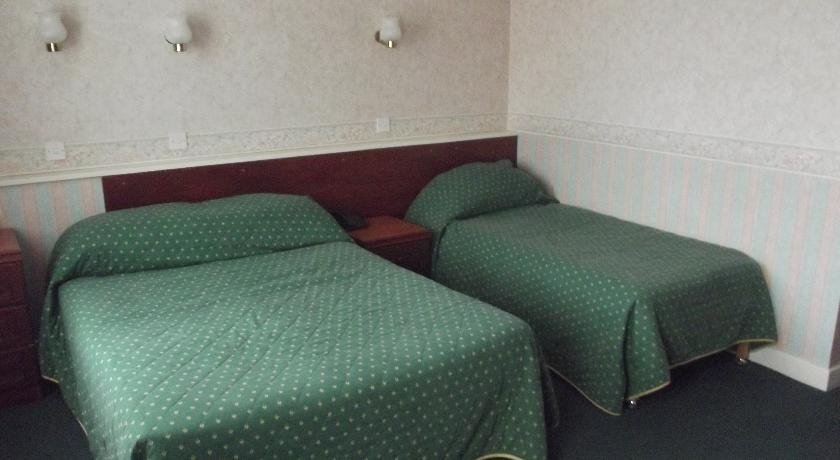 Headway Hotel 
