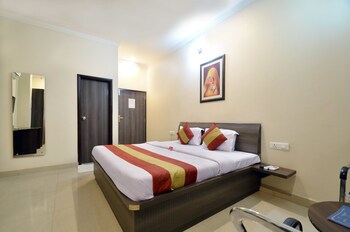 Oyo Rooms 102 Amritsar Railway Station Guestroom