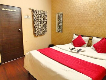 Star Residency Guestroom