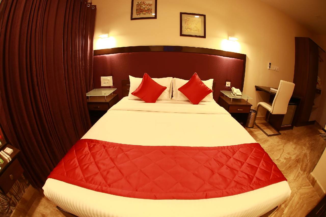 Breeze Suites 