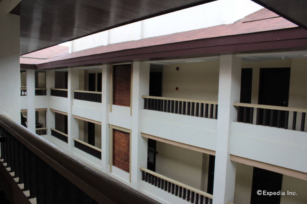 Coron Westown Resort 