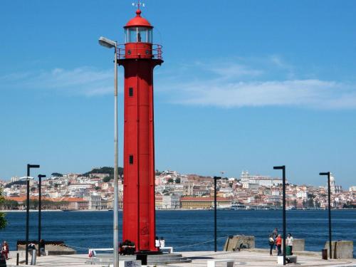 Cacilhas Guest Apartments 