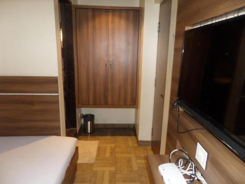Hotel Rajvikas Residency 