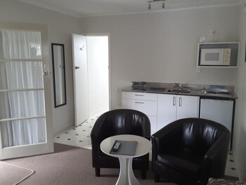 Palm Motel Waihi Guestroom