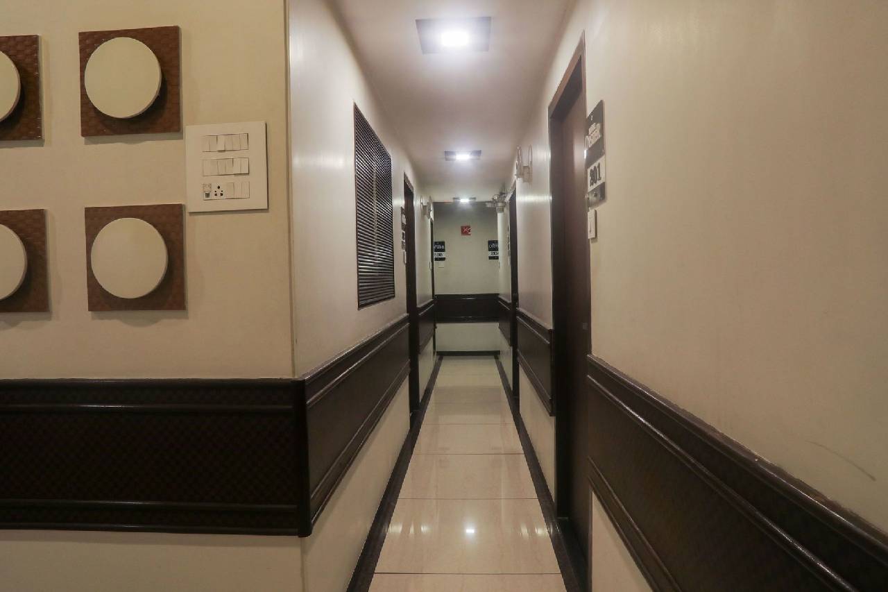 Oyo 4186 Hotel Oyster 