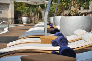 Radisson Blu Hotel Lusaka Pool
