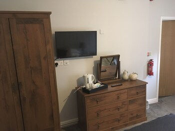 The Bluebell Inn And Lodge Guestroom