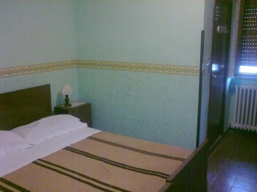 La Lucciola Albergo Ristorante (لا لوكسیولا آلبرگو ریستورانت) 