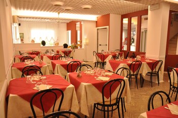 Hotel Morri Restaurant