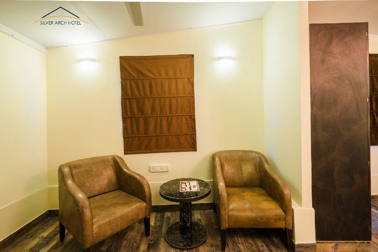 Silver Arch Hotel 