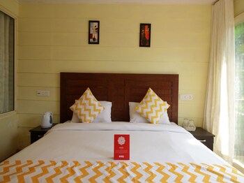 Tahira Beach Resort Guestroom