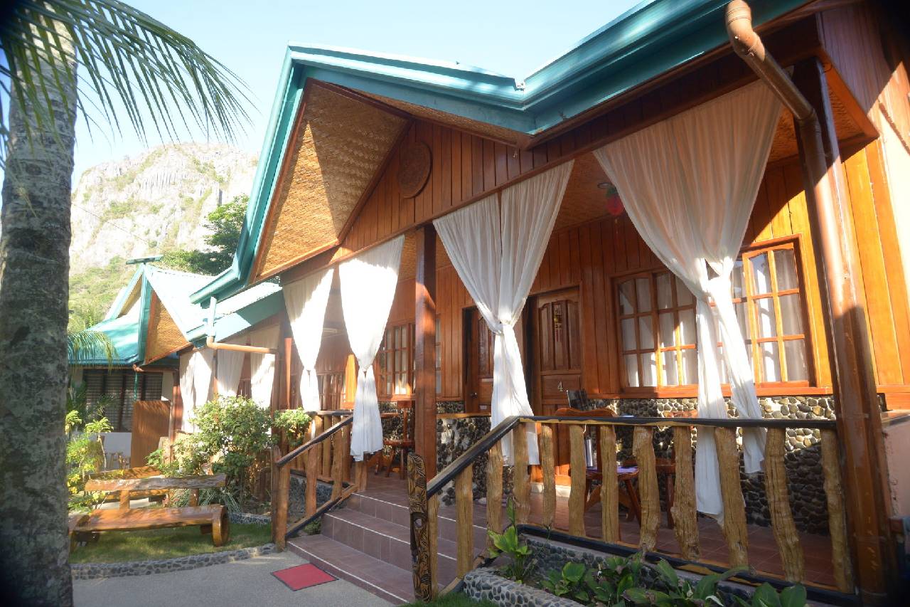 Jurias Pension 