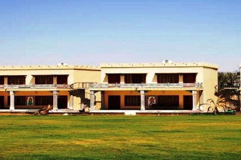 Tulip Inn Mandawa 