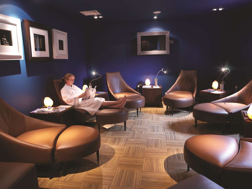 () Frimley Hall Spa  () Frimley Hall Spa