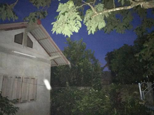 Happy House Home Stay 