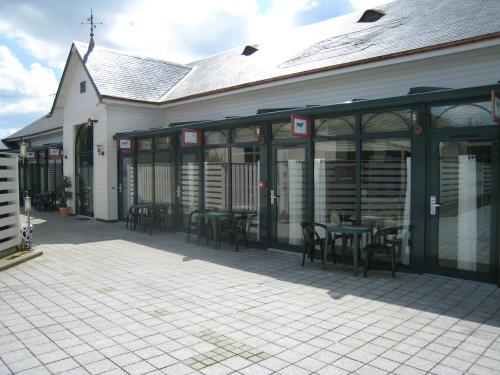 Hotel Le Manoir Aux Vaches 