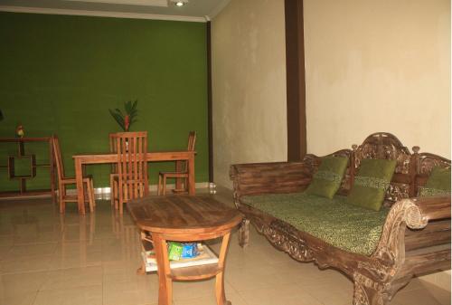 Pondok Loris Guest House 