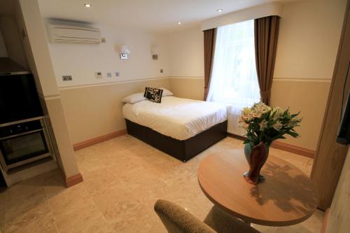Congress Hotel (كونگرس هتل) 