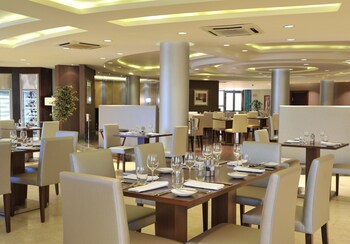 Radisson Blu Hotel Lusaka Breakfast Area