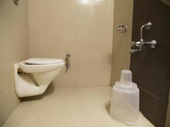Oyo Rooms Athwa Gate Surat 