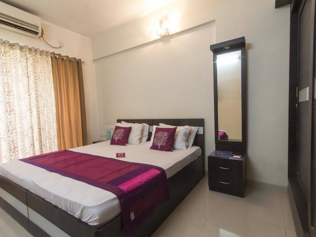 Oyo Apartments Ghansoli Station 